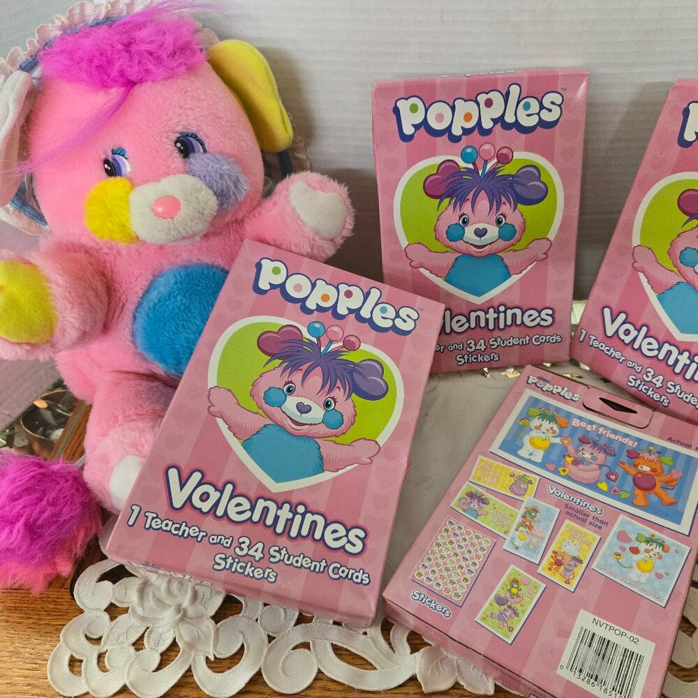 ONE BOX  Vintage 2001 Popples Valentines Sealed w/ stickers Teacher Card & more